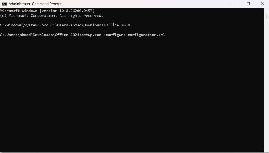 Command Prompt running the setup /configure configuration.xml command
